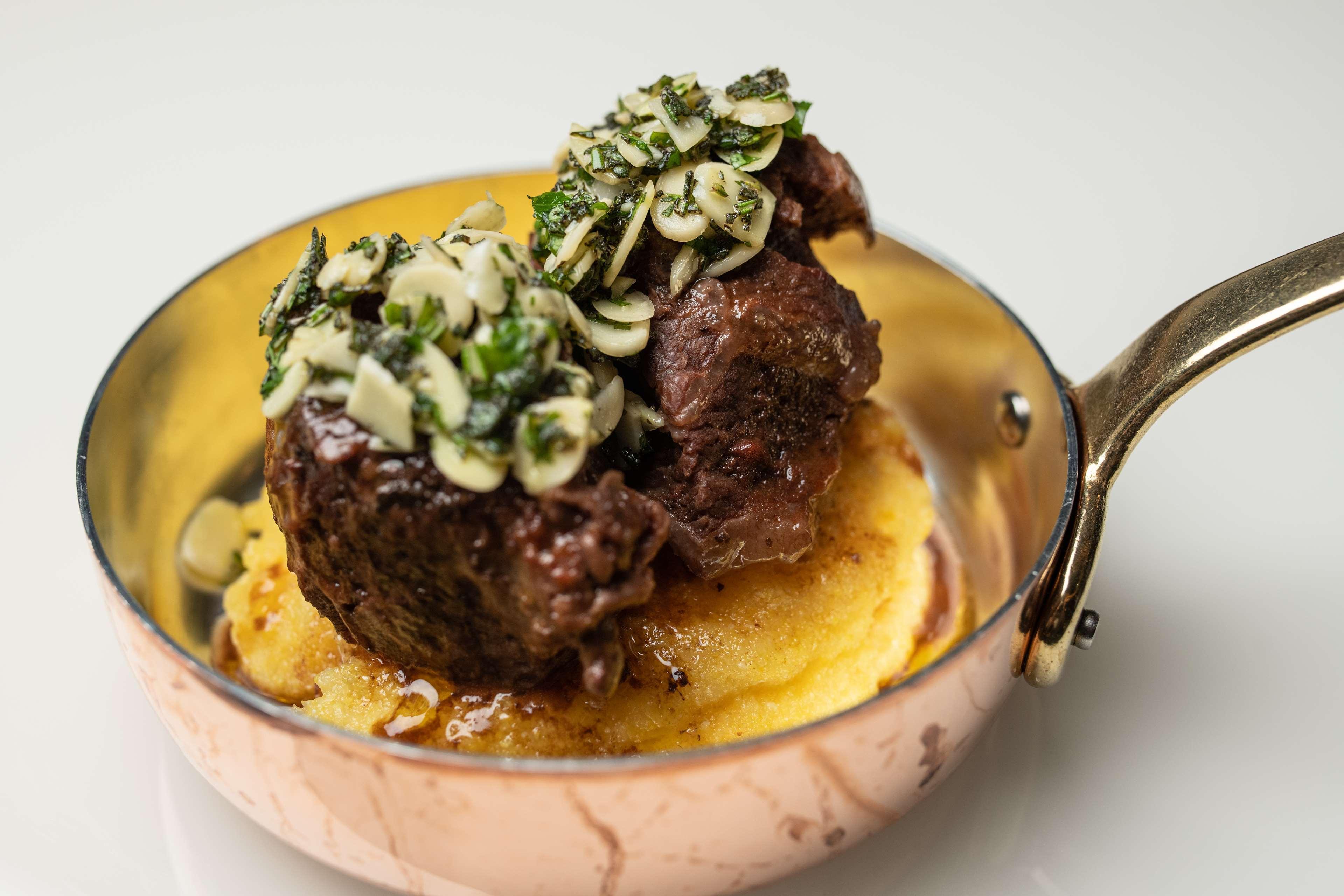 Radisson Collection Hotel, Palazzo Nani البندقية المظهر الخارجي الصورة A braised short rib