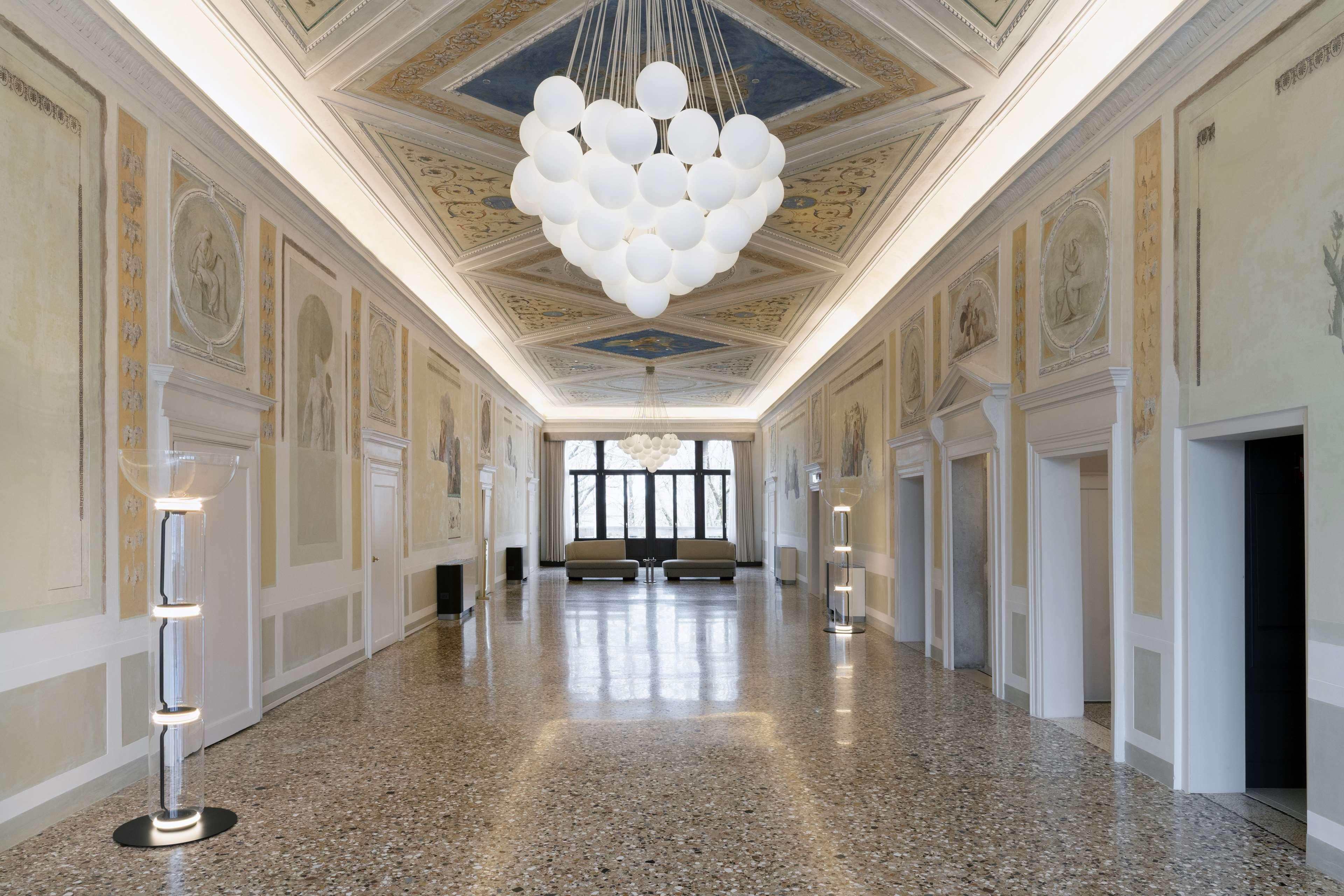 Radisson Collection Hotel, Palazzo Nani البندقية المظهر الخارجي الصورة The interior of the hotel