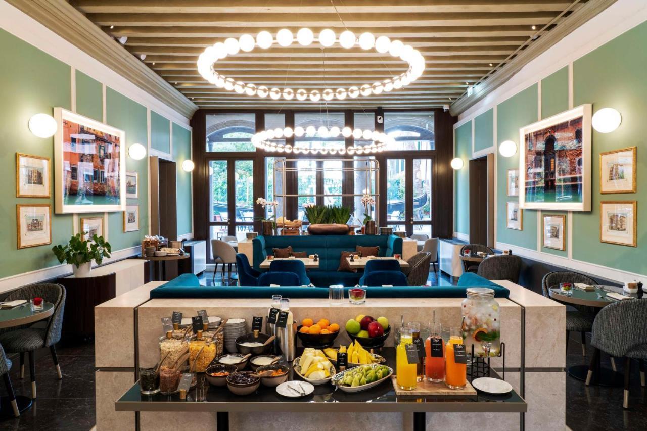 Radisson Collection Hotel, Palazzo Nani البندقية المظهر الخارجي الصورة The interior of the restaurant