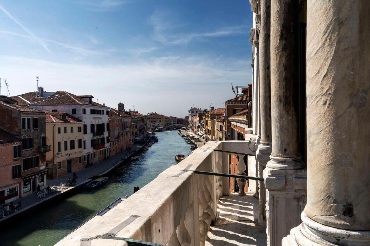 Radisson Collection Hotel, Palazzo Nani البندقية المظهر الخارجي الصورة The Canal Vena